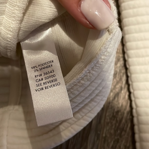 CALVIN KLEIN - Textured Lightweight Jacket - Picture 5 of 7